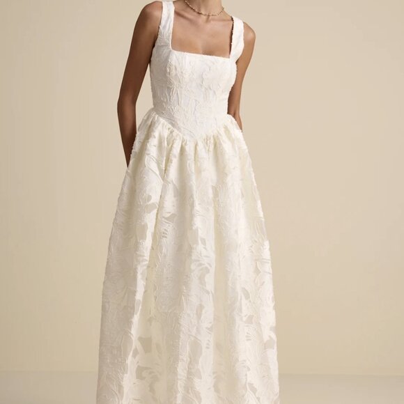NWT Lulus Corsen Ivory Floral Jacquard Corset A-Line Maxi Dress - Picture 2 of 7